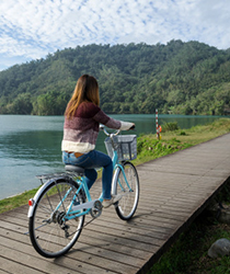 Taiwan on 2 Wheels